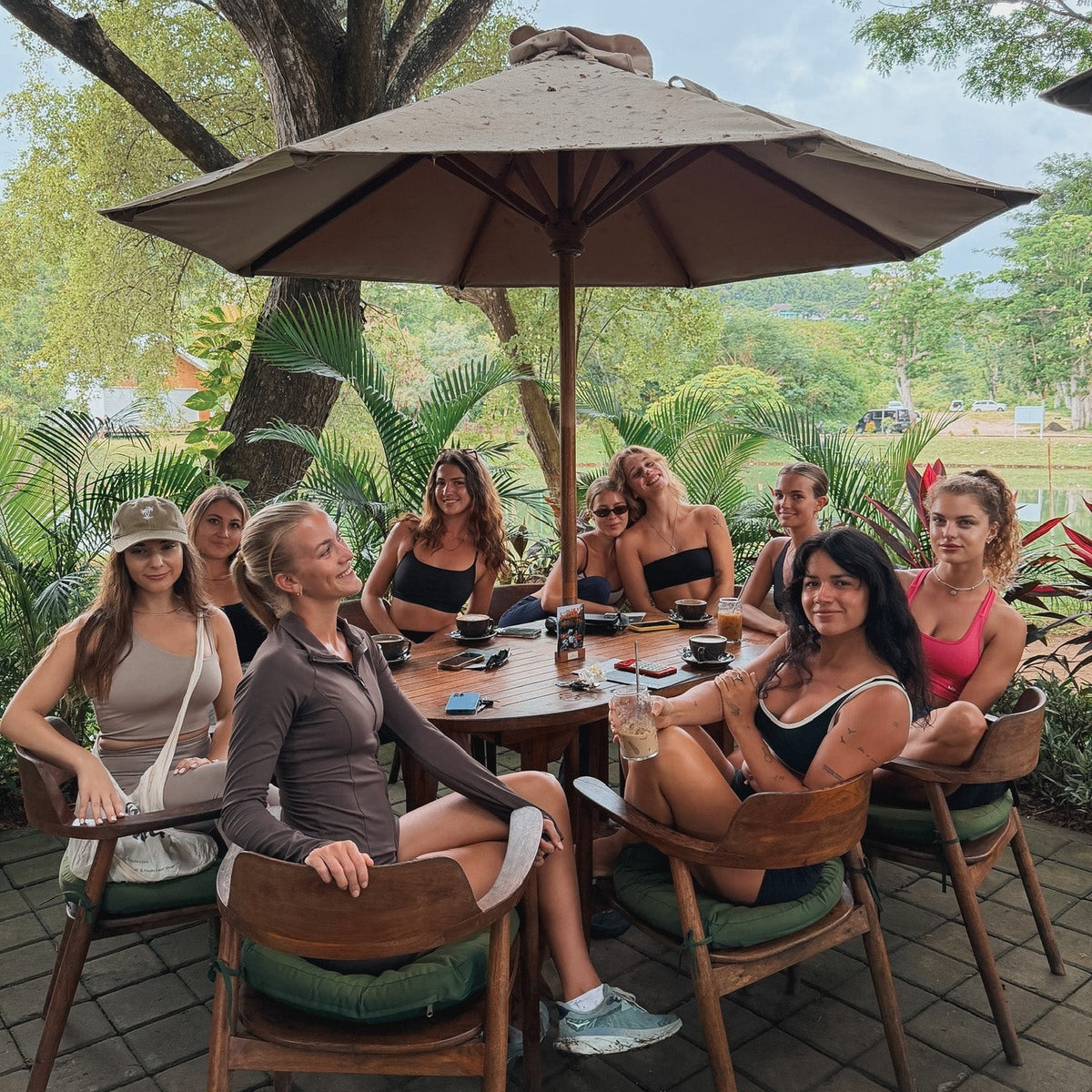 Bali Girls Trip — back